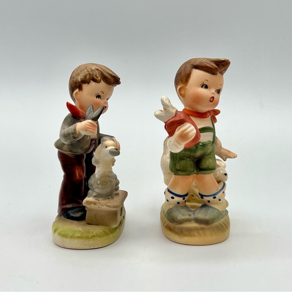 Vintage Arnart Japan Porcelain Figurines MCM Hummel Style Boys with Dogs 1960s - Picture 5 of 7